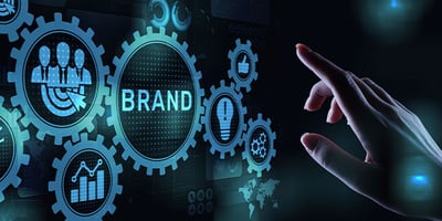 Background-Advisor-In-Drivers-Seat