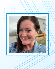 headshot-courtney-vollbracht